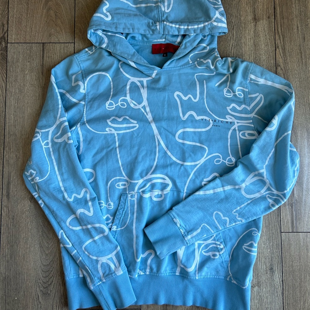 Vie + riche Paris pullover